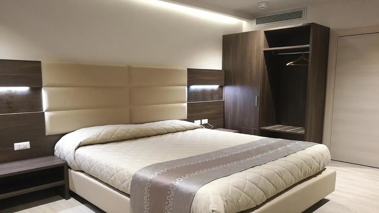 *** Hotel Hotelluxuryprato Prato  Italy