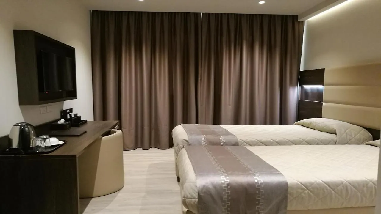 Hotelluxuryprato Prato  Prato (Prato)