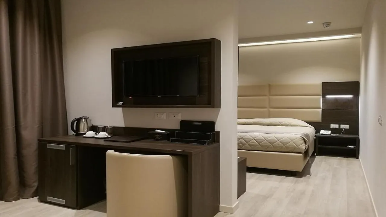 Hotel Hotelluxuryprato Prato