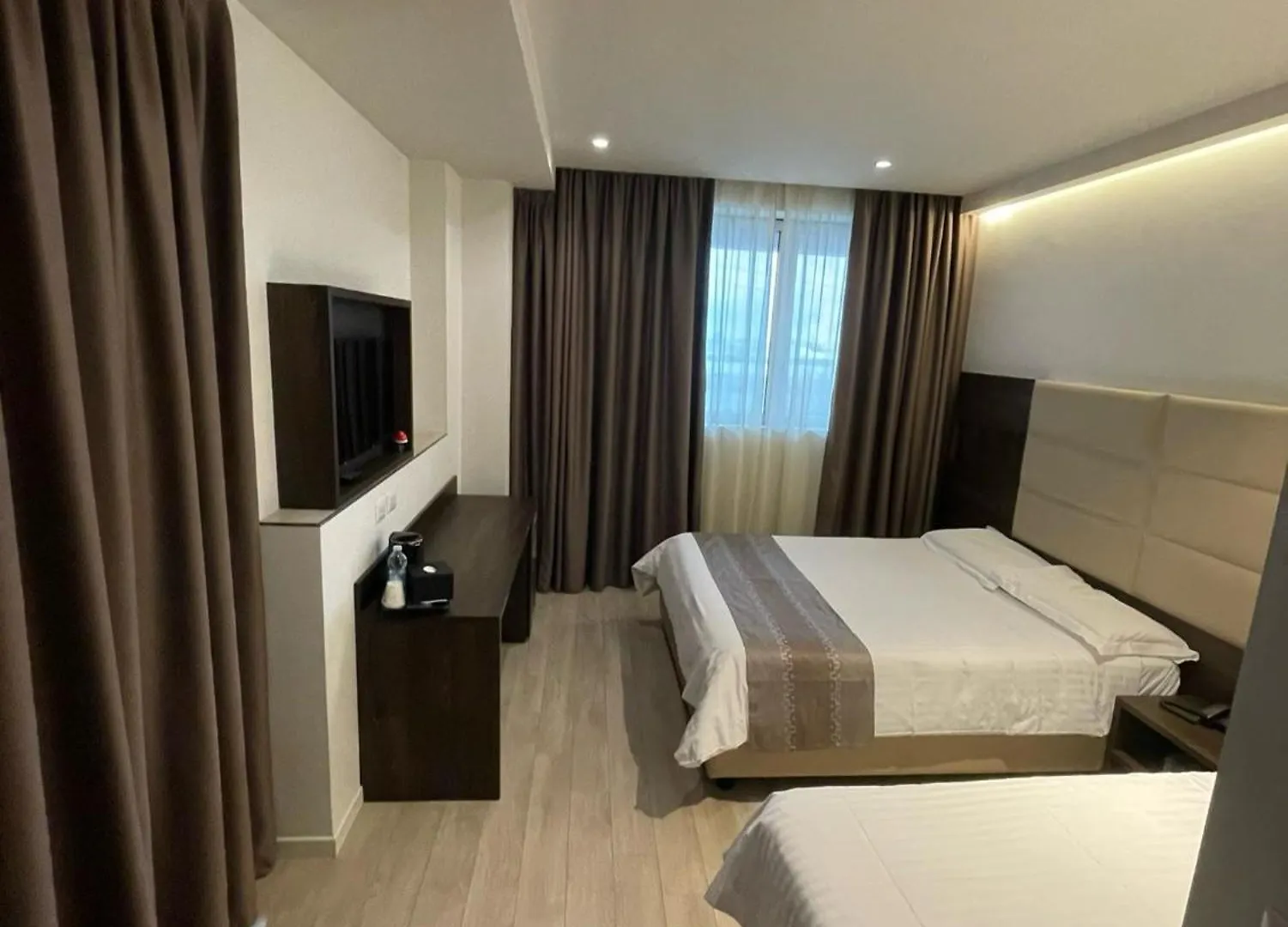 Hotelluxuryprato Prato  Hotel